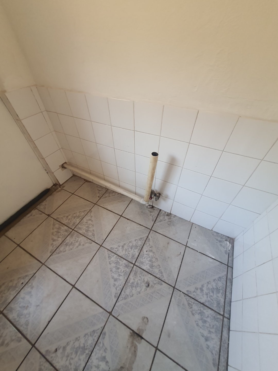 To Let 2 Bedroom Property for Rent in Zandfontein A H North West